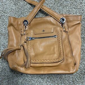 Tote bag with lots of storage